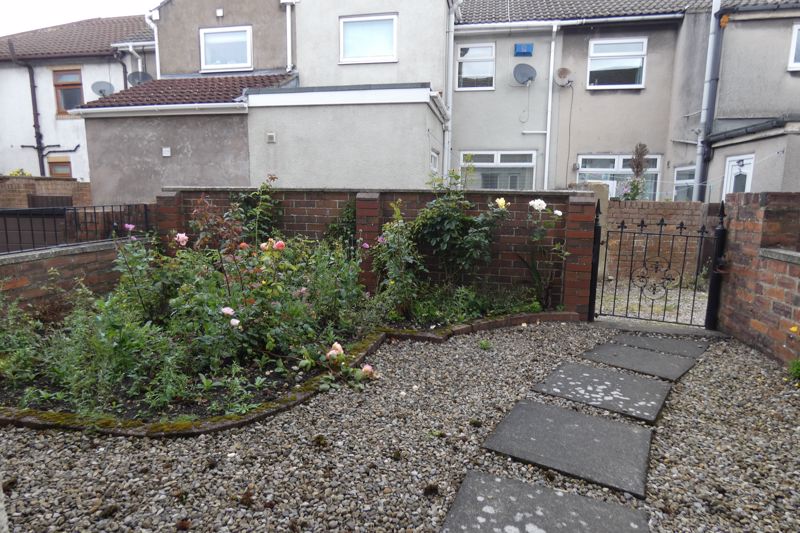 Rear Courtyard- click for photo gallery